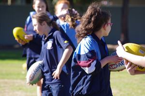 2017 Girls AFL 05